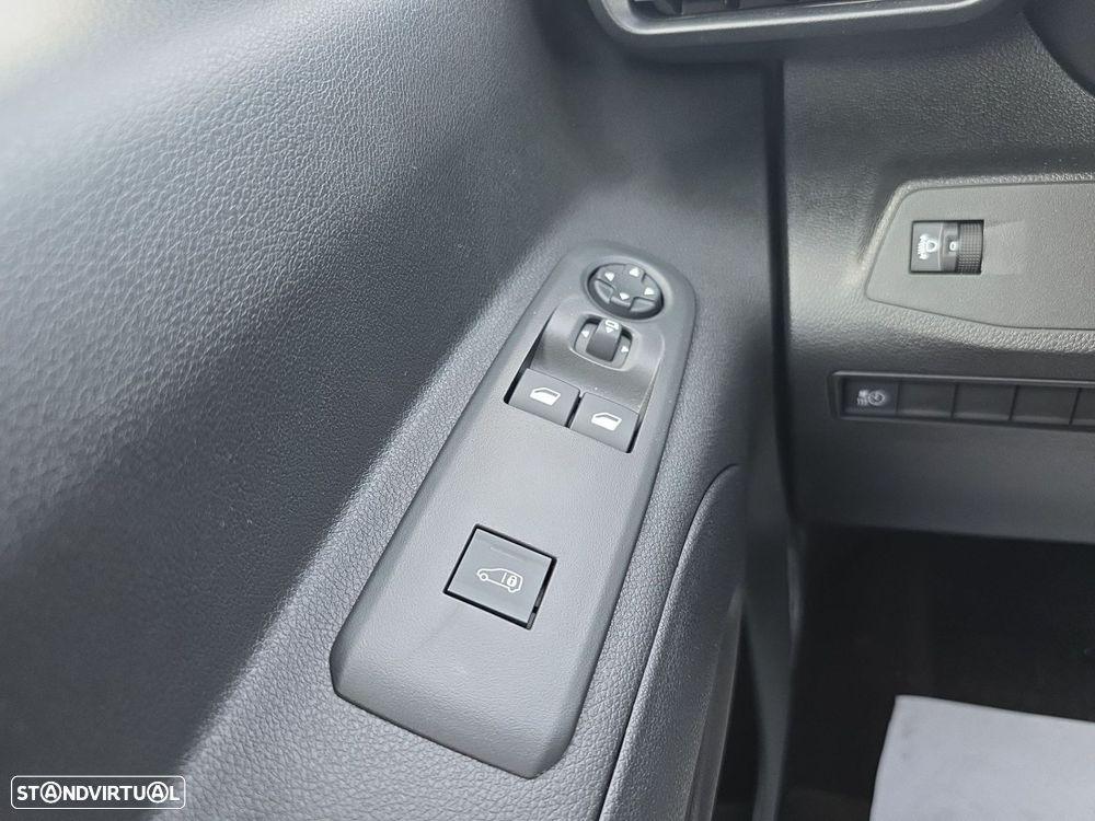 Toyota Proace - 16