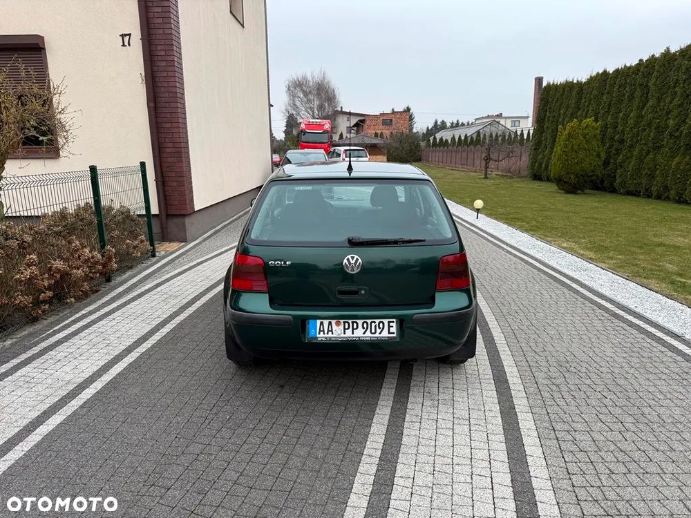 Volkswagen Golf 1.4 Goal - 12