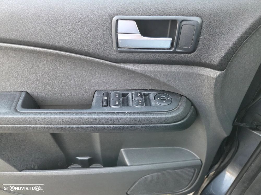 Ford Focus C-Max 1.6 TDCi Ghia - 13