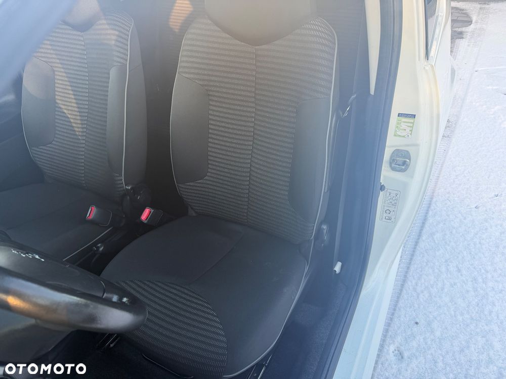 Peugeot 107 (70) 68 envy - 7