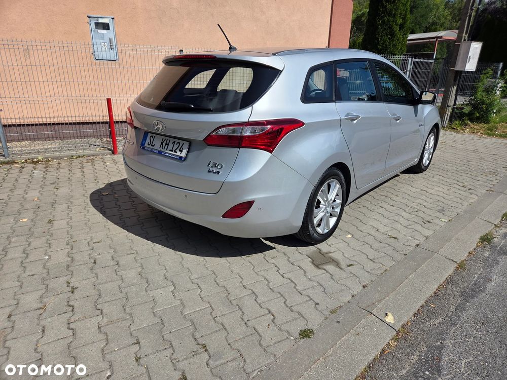 Hyundai i30 1.4 Fifa World Cup Edition - 11