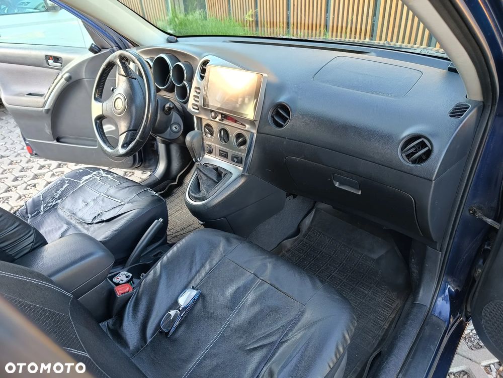 Toyota Matrix - 10