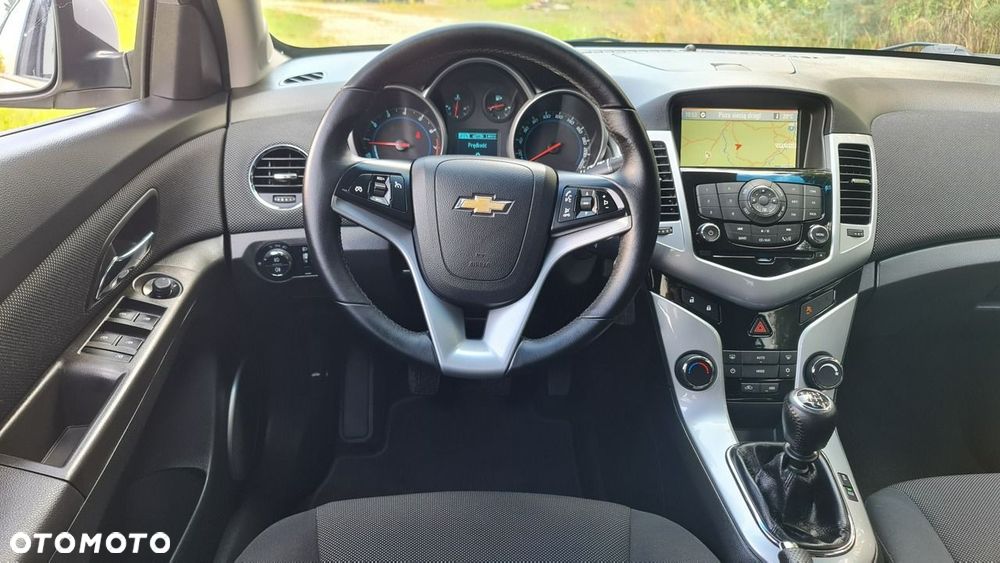 Chevrolet Cruze 1.4T LT+ - 17