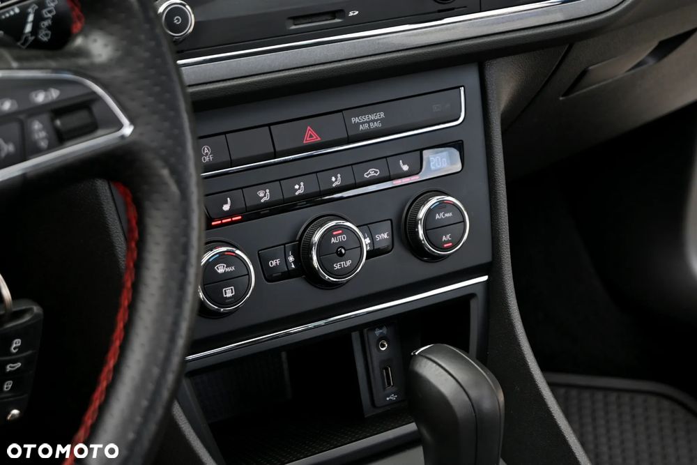 Seat Leon 2.0 TDI FR S&S DSG - 35