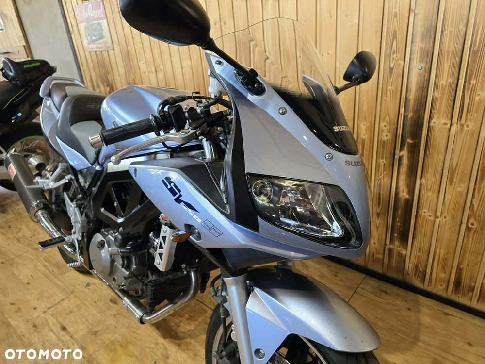 Suzuki SV - 13