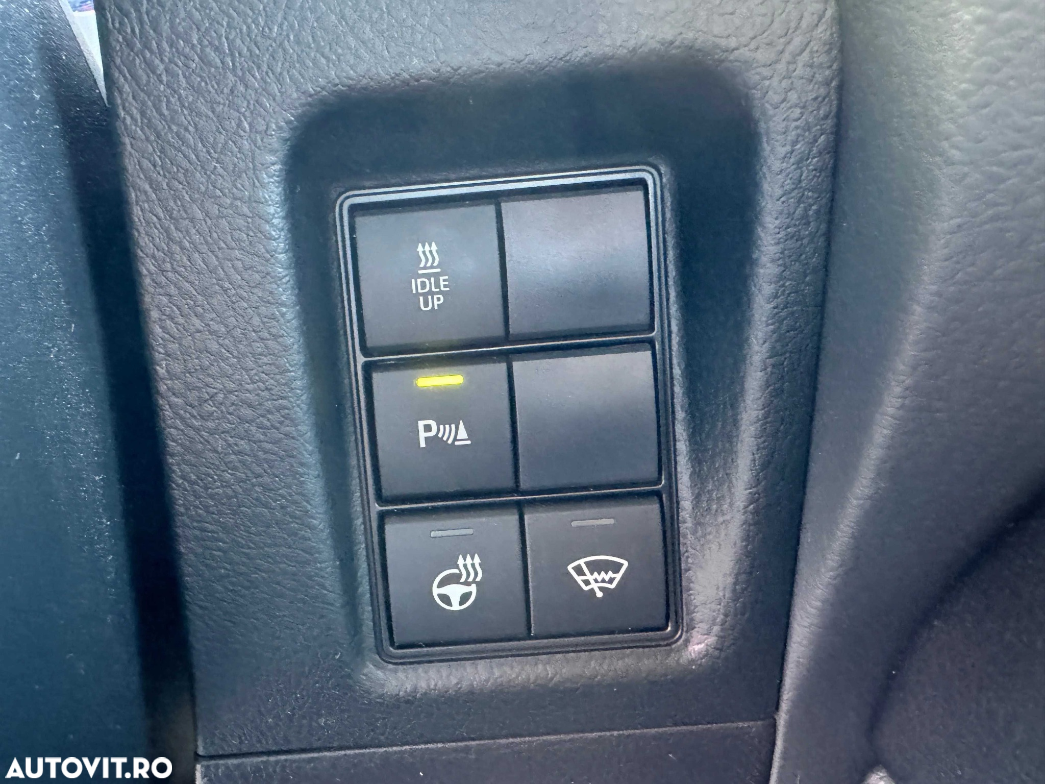 Toyota Land Cruiser 2.8l D-4D 204 CP A/T 7 locuri Executive - 30