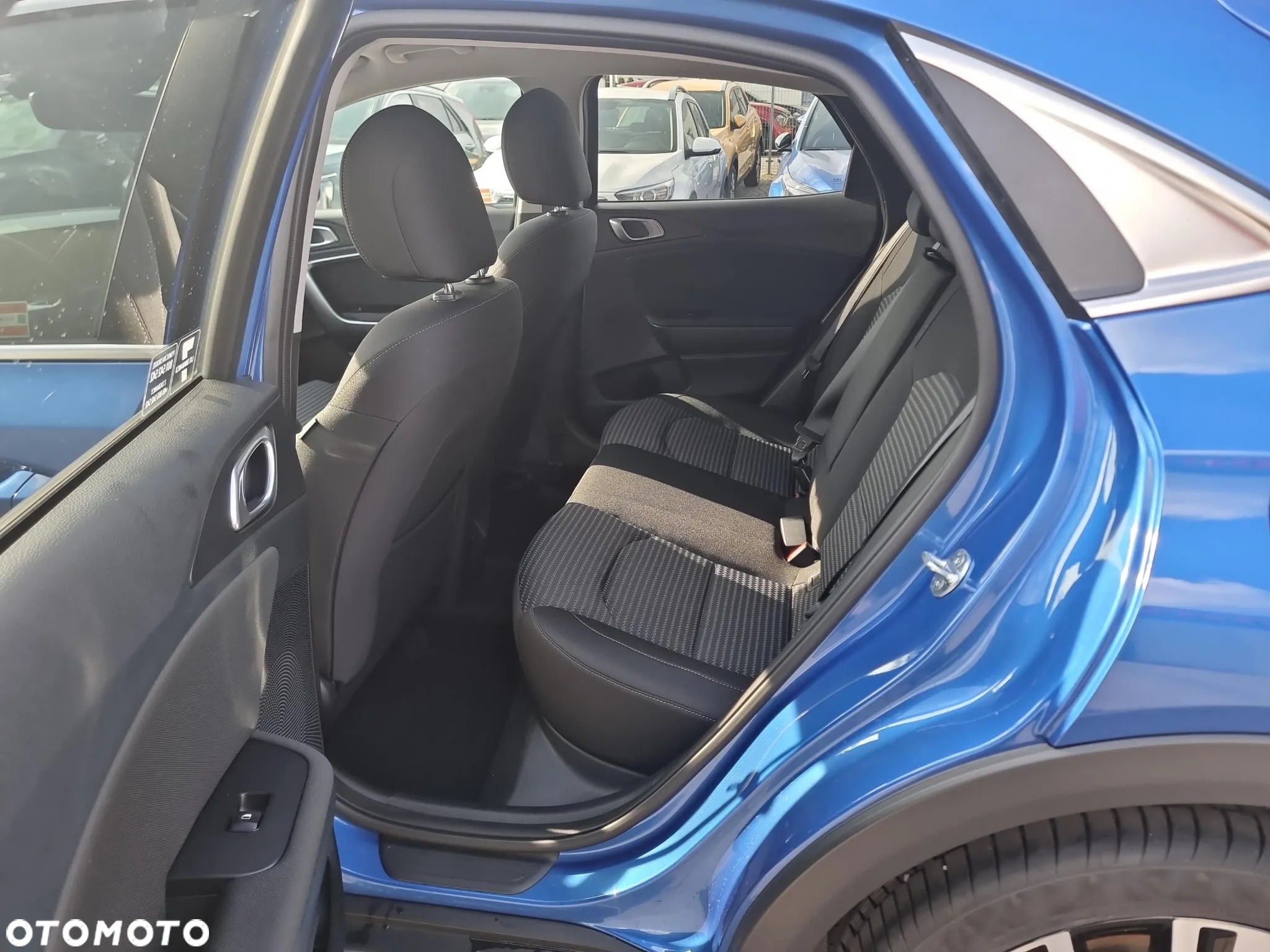 Kia XCeed 1.5 T-GDI M - 10