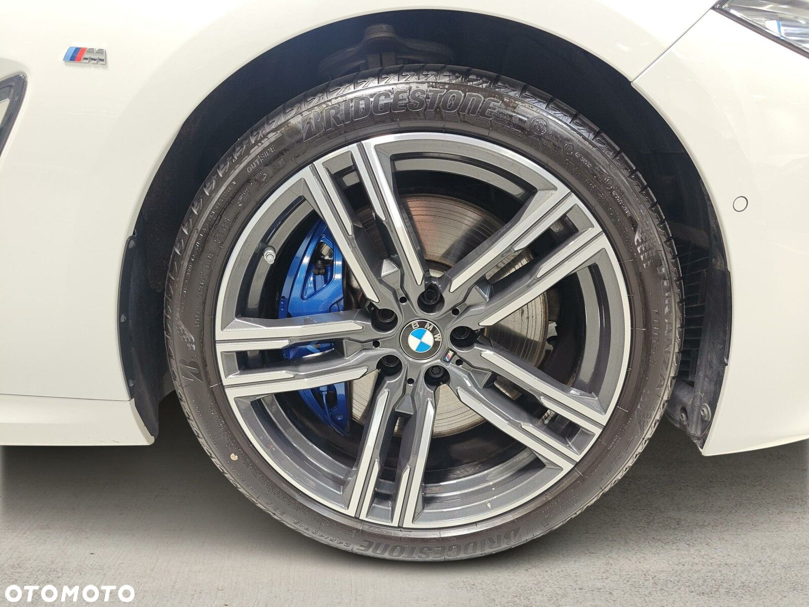 BMW Seria 8 840i - 9
