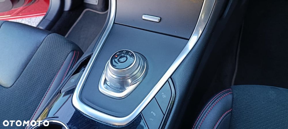 Ford S-Max - 14