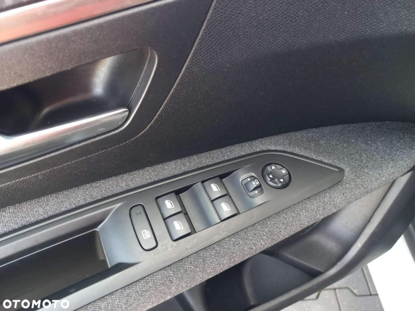 Peugeot 3008 - 10