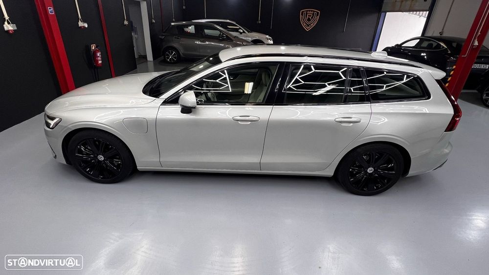 Volvo V60 2.0 T8 AWD TE Inscription Expression - 28