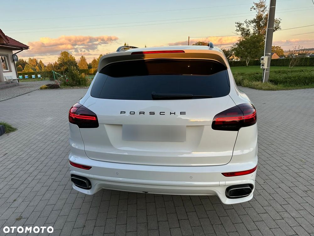 Porsche Cayenne Tiptronic S - 4