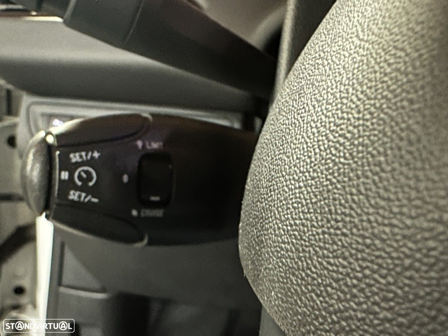 Peugeot 208 1.2 PureTech Access - 18
