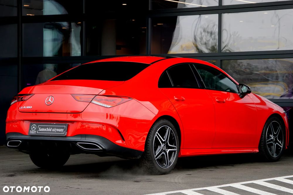 Mercedes-Benz CLA 180 7G-DCT AMG Line - 6