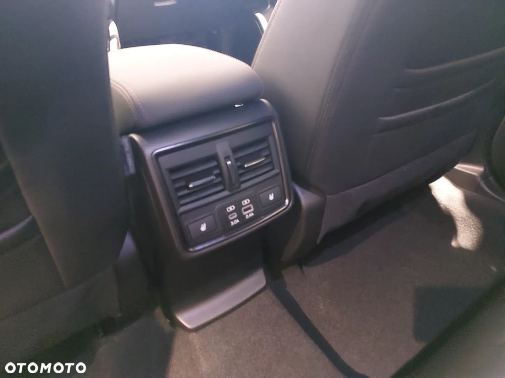 Subaru Forester 2.0i-L Platinum (EyeSight) Lineartronic - 8