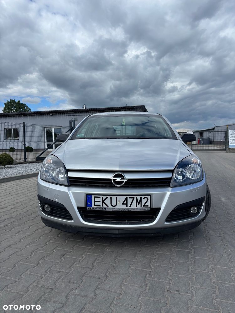 Opel Astra - 2