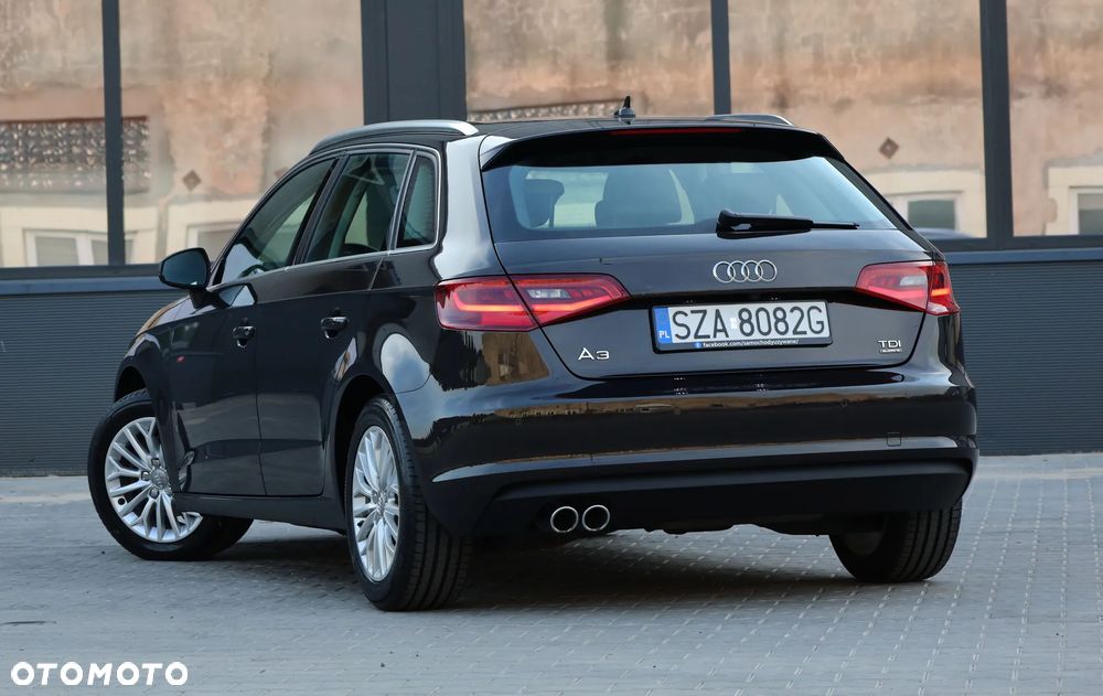 Audi A3 Sportback 2.0 TDI (clean diesel) quattro Ambiente - 6