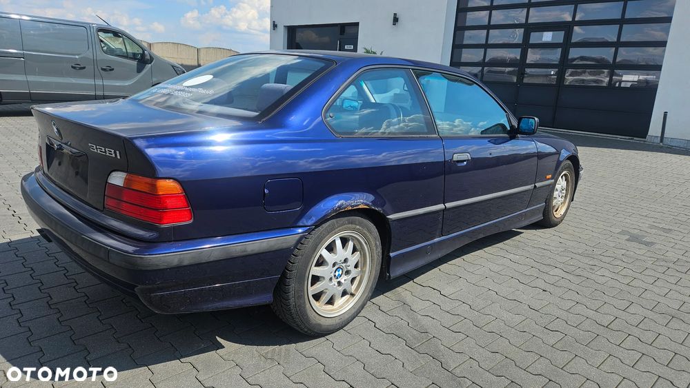 BMW Seria 3 - 7