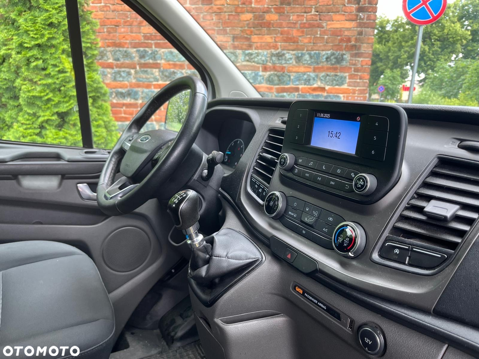 Ford Transit Custom 320 L2H1 LKW VA Trend - 11