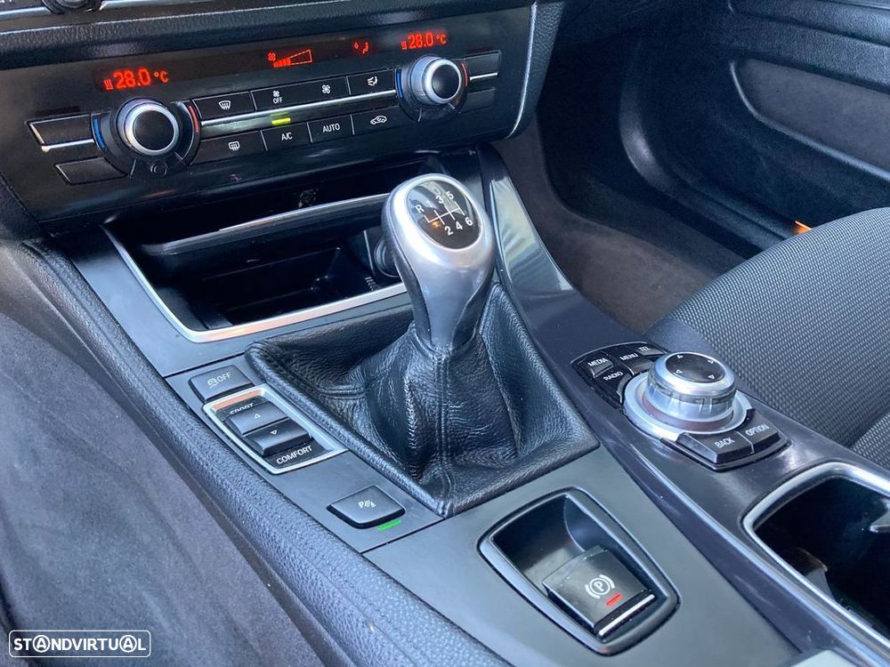 BMW 520 d Line Modern - 24