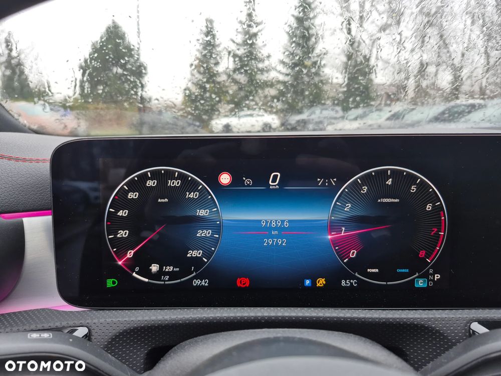 Mercedes-Benz CLA 200 AMG Line 7G-DCT - 17