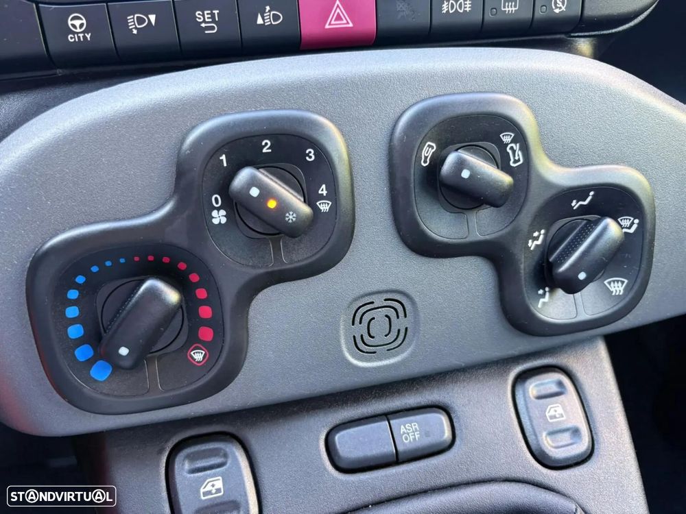 Fiat Panda 1.2 Lounge S&S - 41