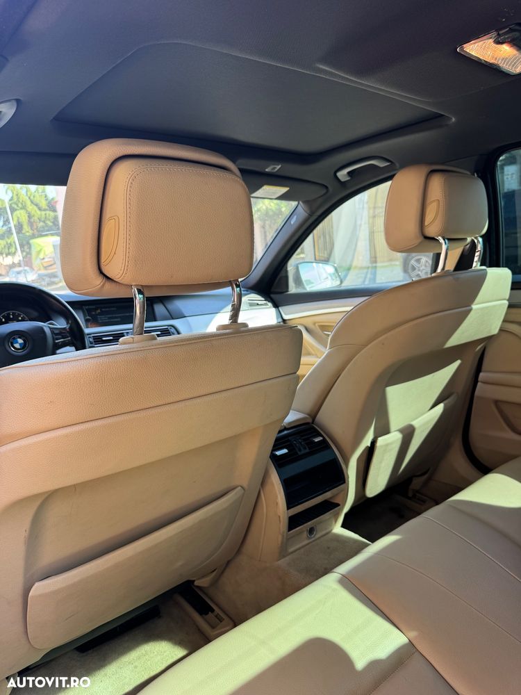 BMW Seria 5 525d Sport-Aut. - 9