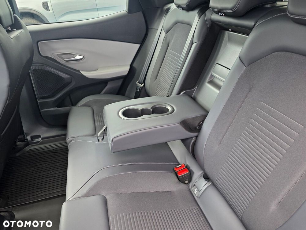 Ford Explorer - 29