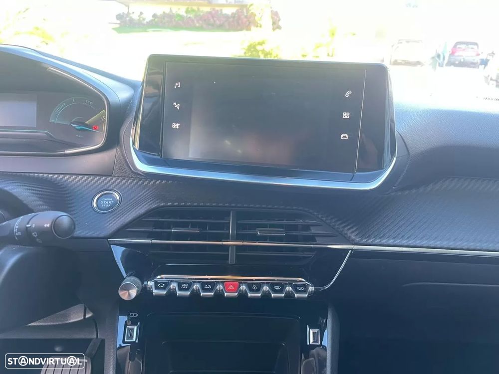 Peugeot e-2008 50 kWh Allure - 5