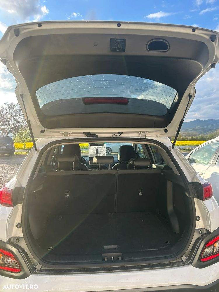 Hyundai KONA Premium - 20