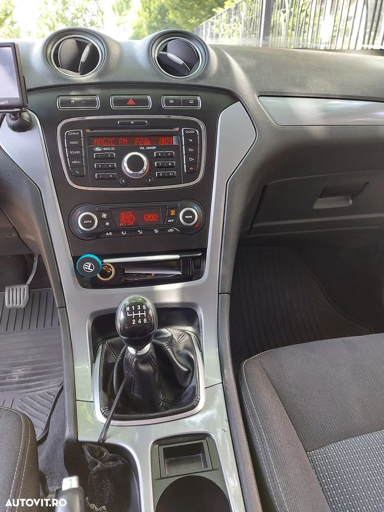 Ford Mondeo 2.0 TDCi Business Class - 14