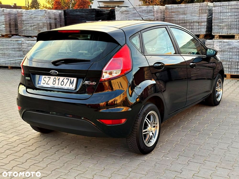 Ford Fiesta 2015 photo 5