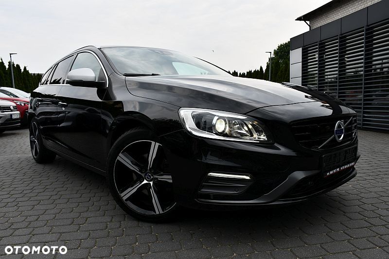 Volvo V60 D4 Geartronic R-Design - 1
