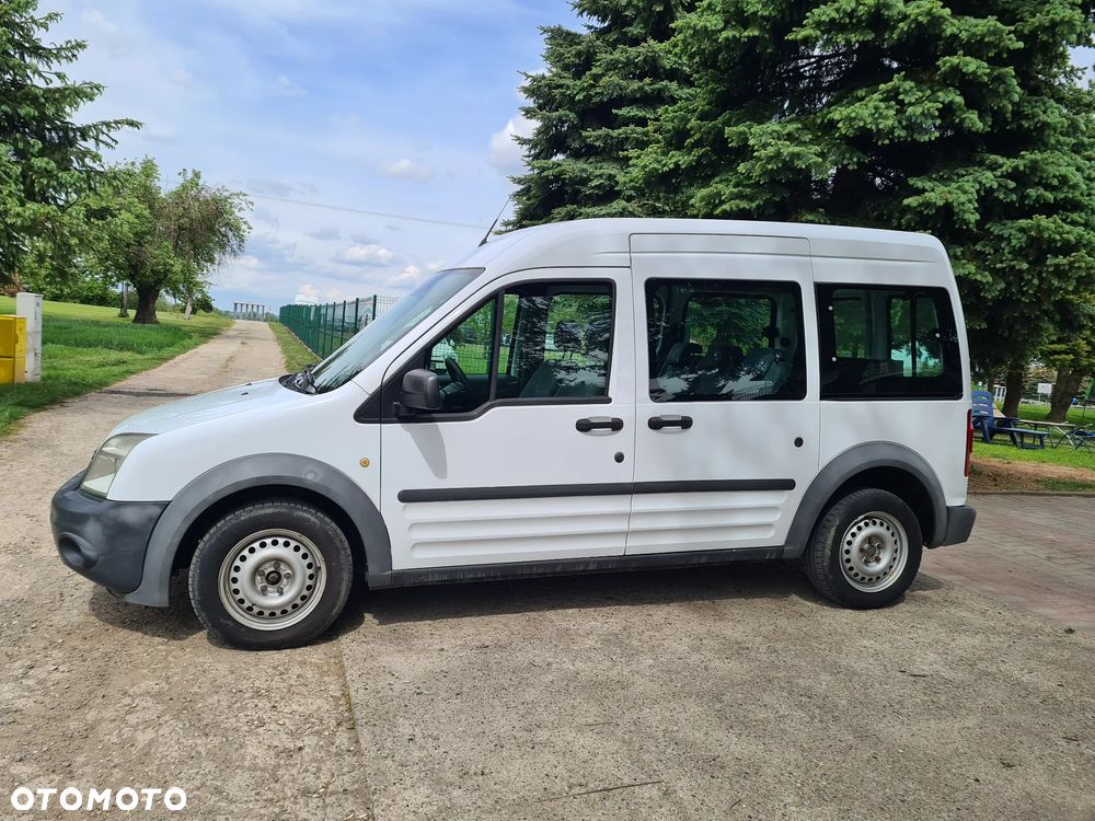 Ford Tourneo Connect - 3