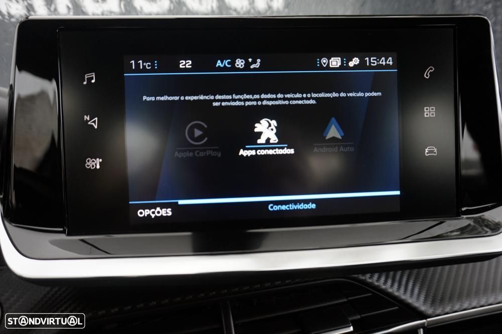 Peugeot 2008 1.2 PureTech Allure - 21