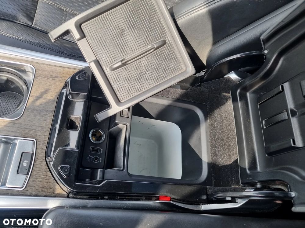 Land Rover Range Rover Sport SDV6 HSE Dynamic - 10