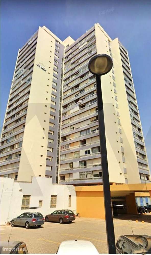 Lote de 8 Imóveis para venda em Conjunto em Lisboa, Barreiro, Moita, A - Grande imagem: 2/24