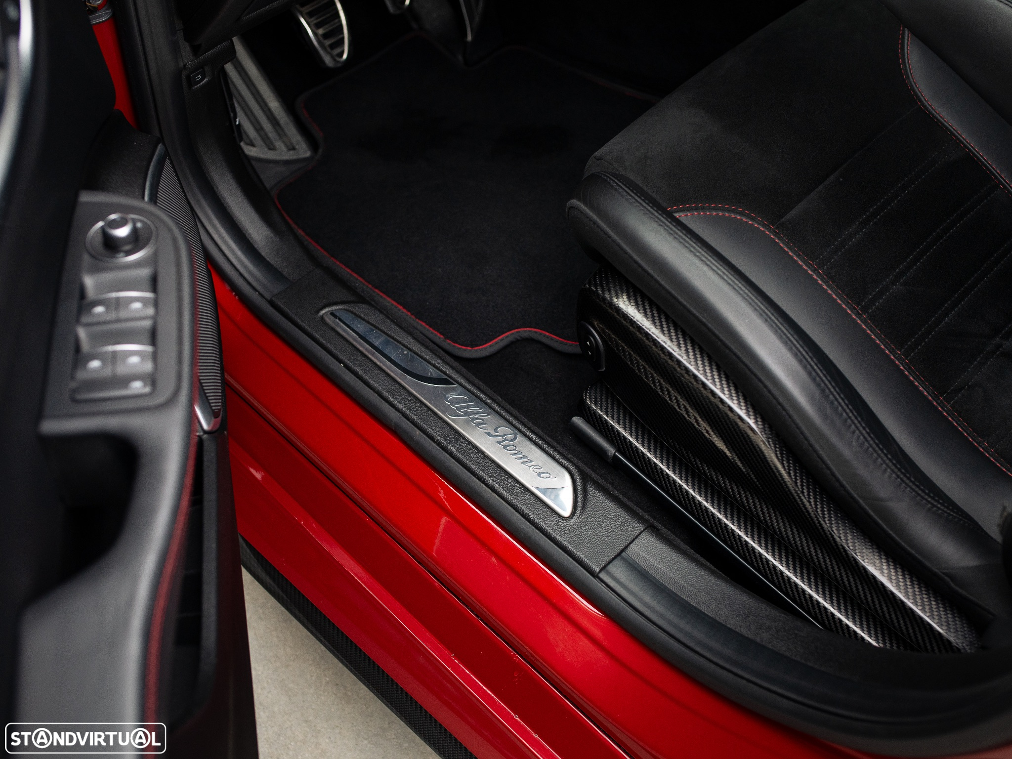 Alfa Romeo Giulia 2.9 Bi-Turbo Quadrifoglio - 27
