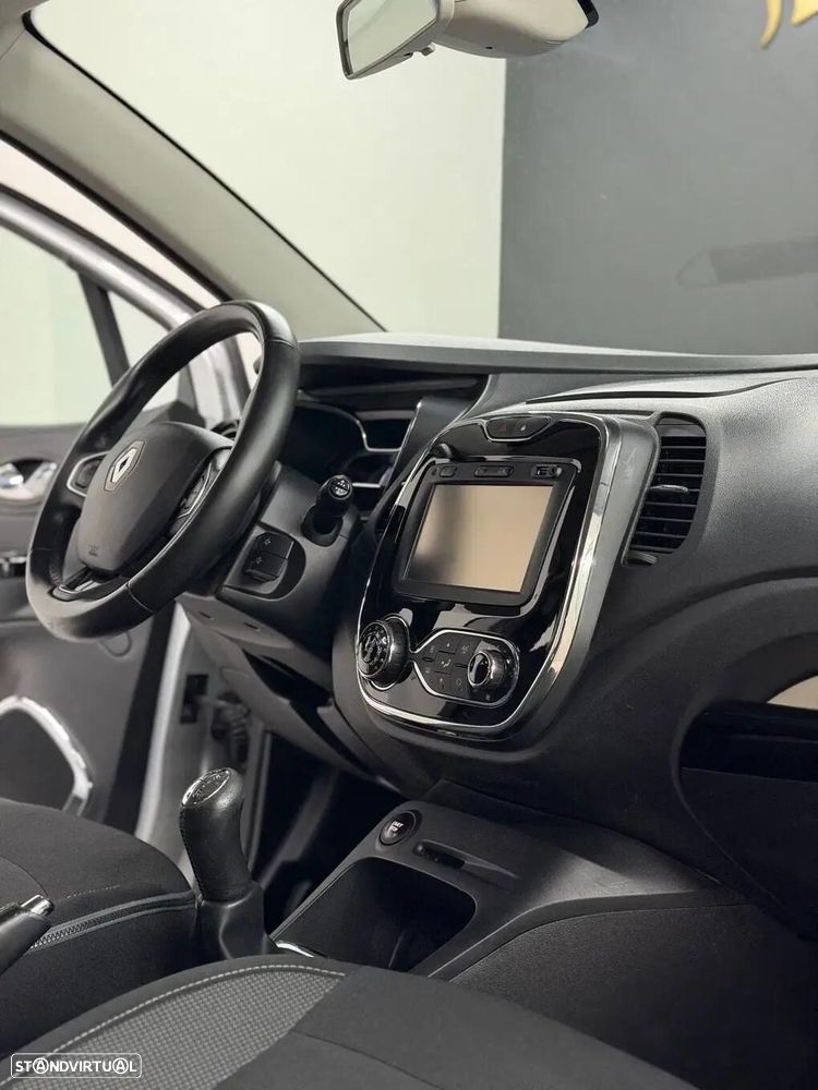 Renault Captur 1.5 dCi Exclusive - 29