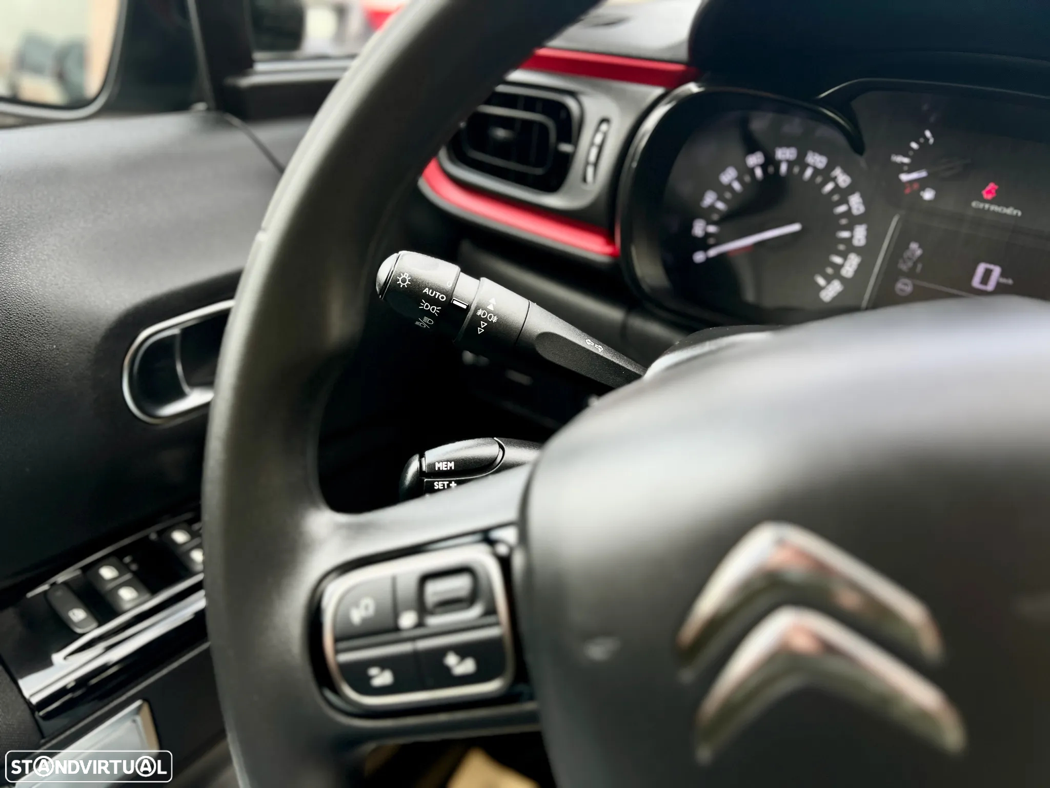 Citroën C3 1.2 PureTech C-Series - 18
