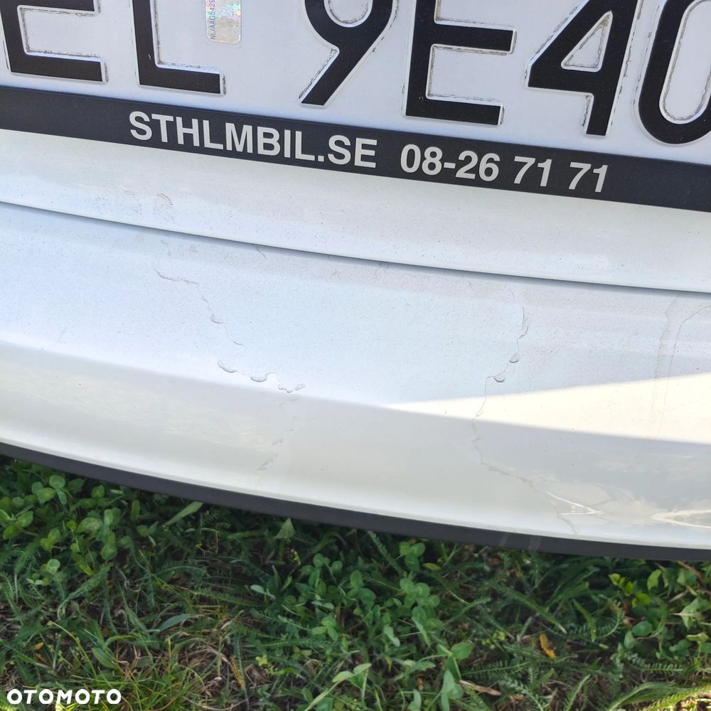 Audi A6 Avant 2.0 TDI - 12