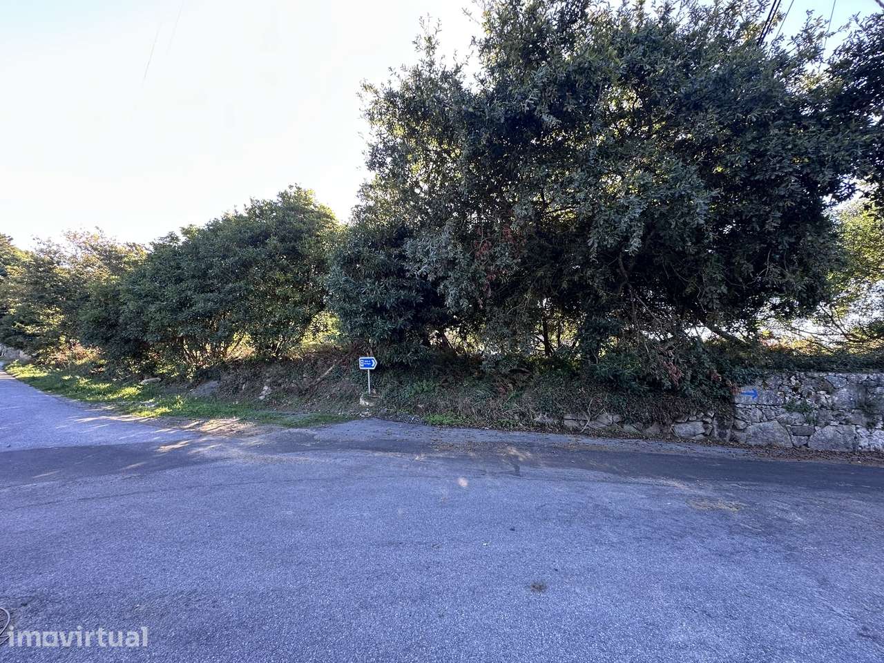 Terreno em zona de construção, Areosa, Viana do Castelo. - Grande imagem: 3/5