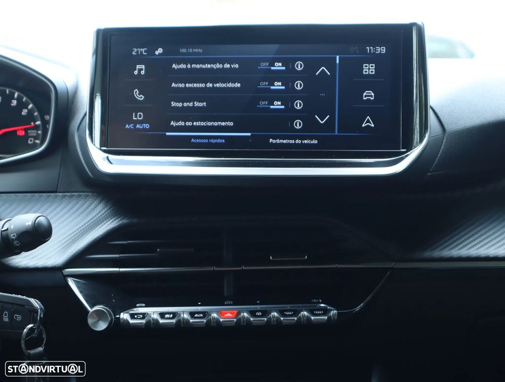 Peugeot 2008 1.2 PureTech Style - 44