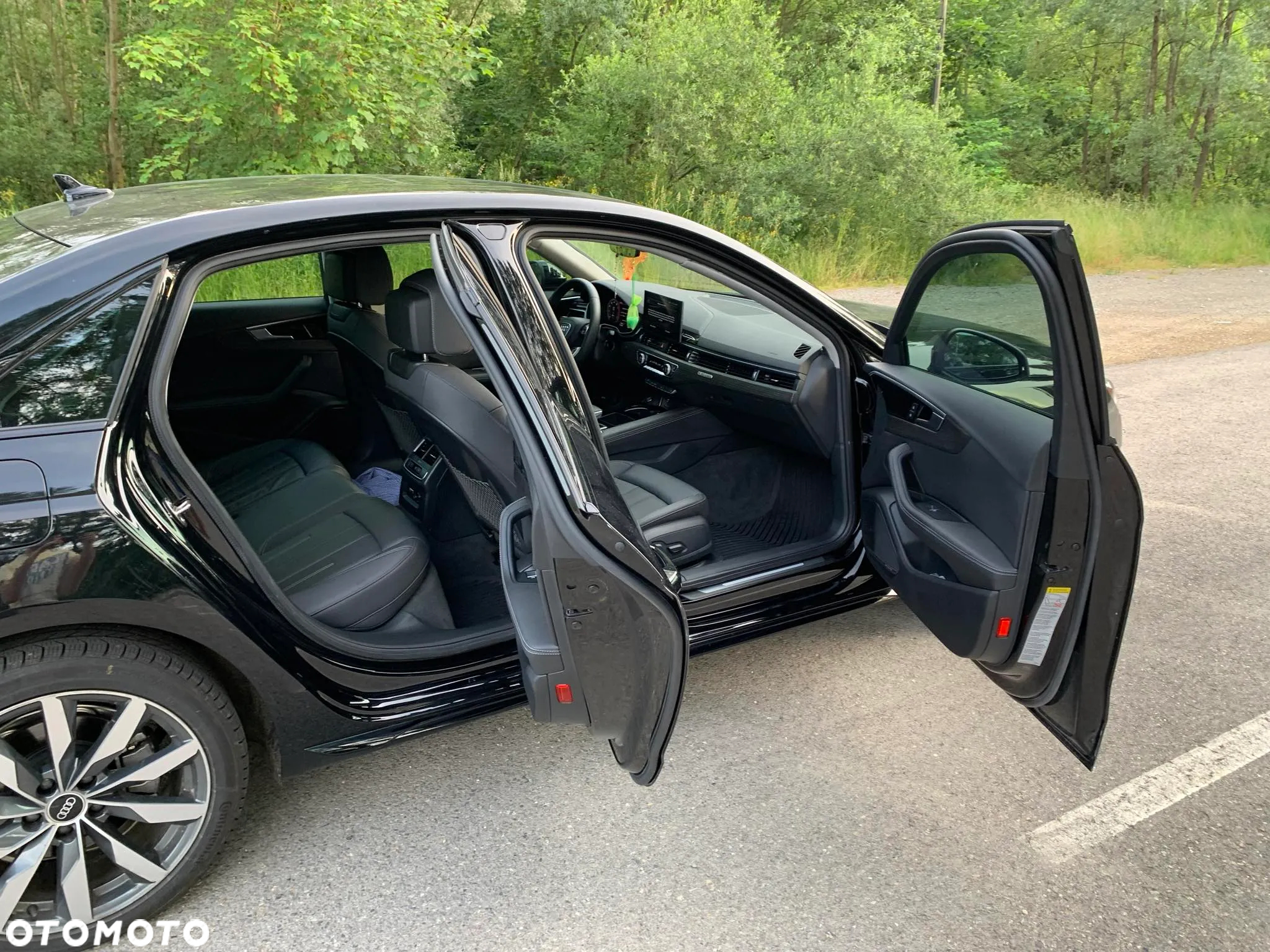 Audi A4 Avant 40 TFSI quattro S tronic - 6