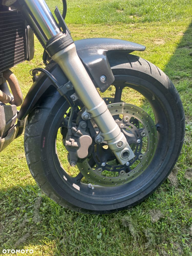 Yamaha MT - 17