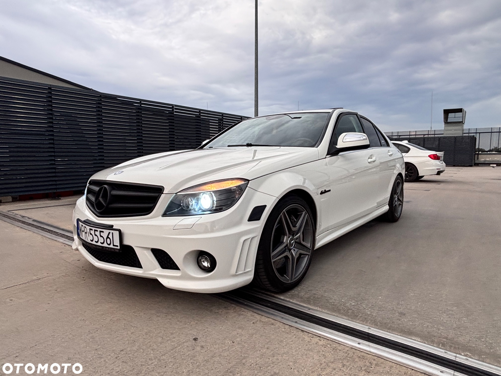 Mercedes-Benz Klasa C 63 AMG 7G-TRONIC - 2