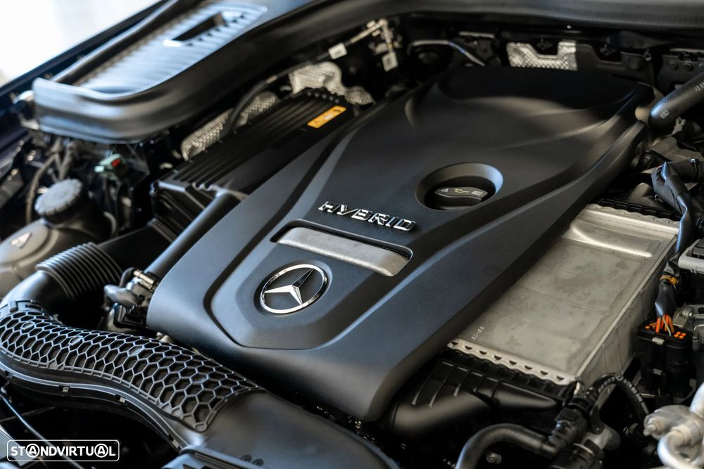 Mercedes-Benz GLC 300 e 4Matic - 25