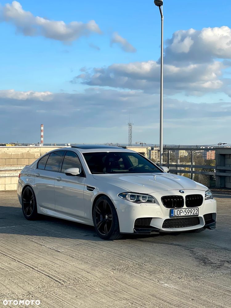 BMW M5 - 4