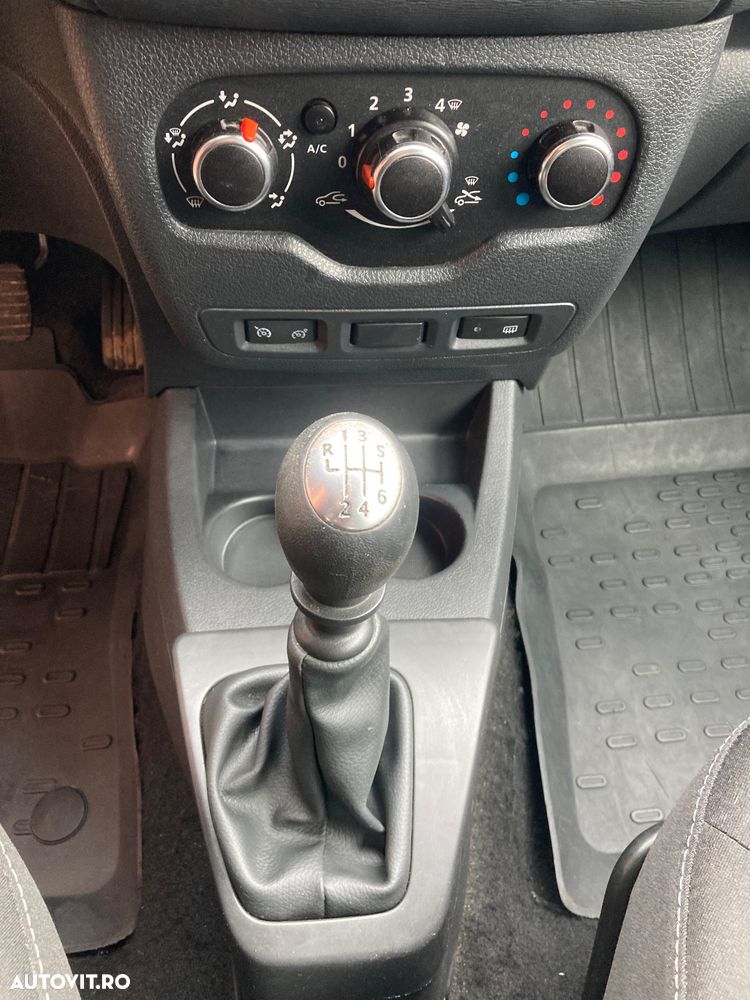 Dacia Lodgy 1.5 Blue dCi Laureate - 12