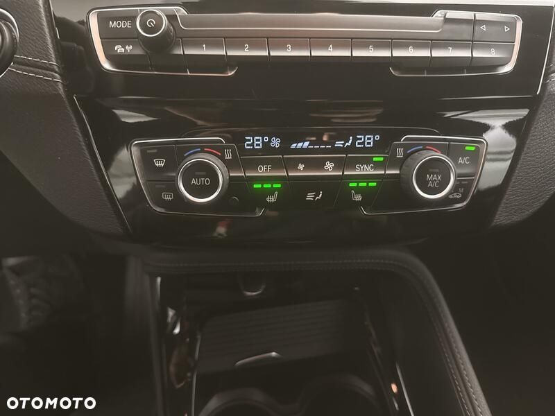 BMW X2 sDrive18i - 16